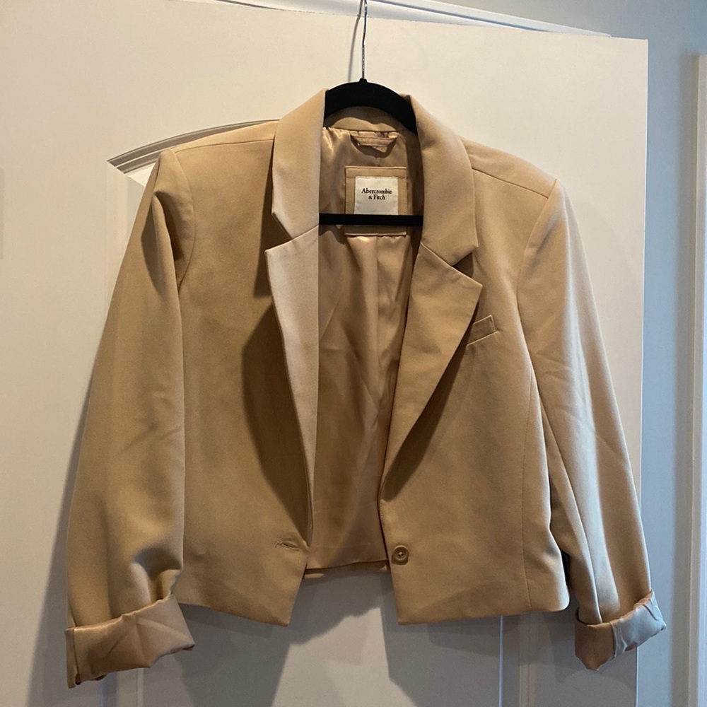 Cropped Abercrombie & Fitch Blazer